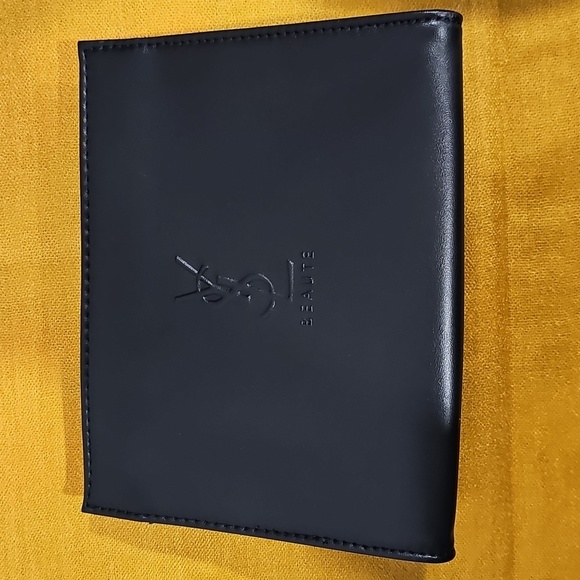 Yves Saint Laurent Beaute Pouch & Make Up Bundle - Picture 8 of 10